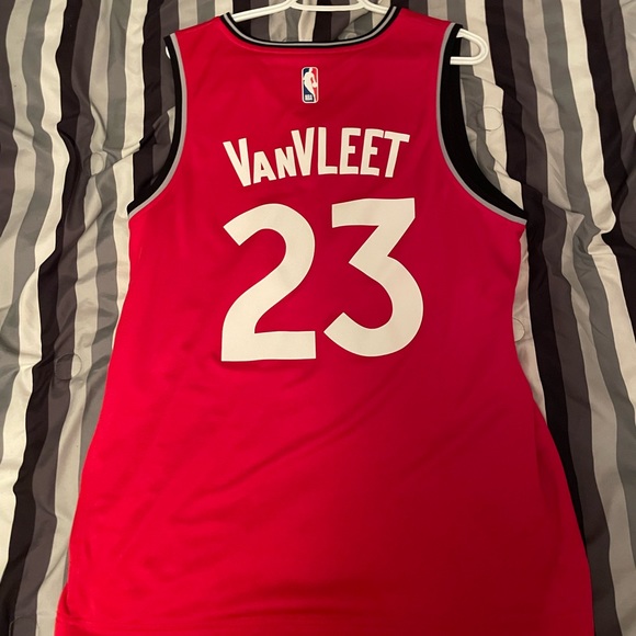 Fred VanVleet Jersey - Picture 1 of 3
